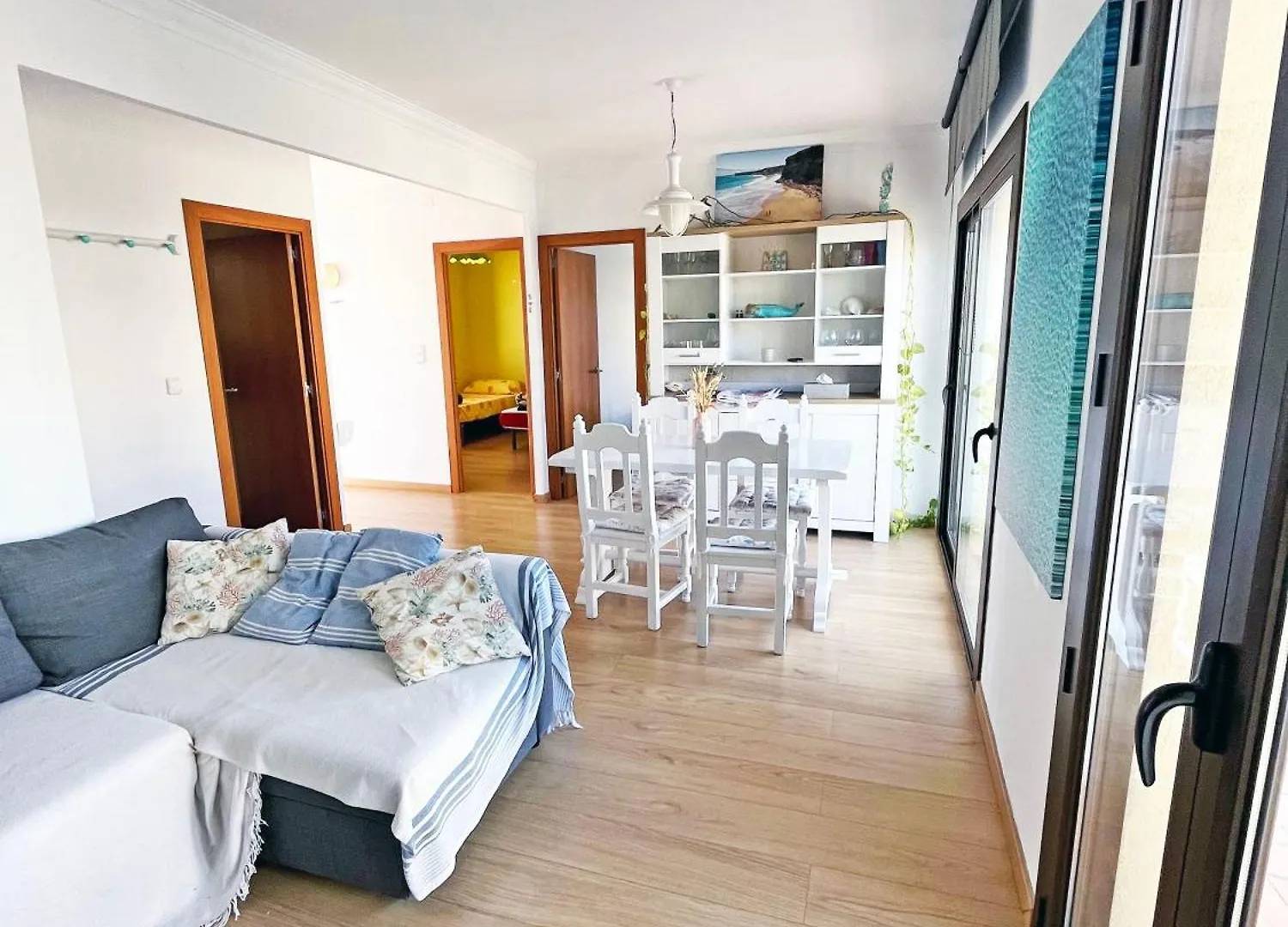 Apartamento Con Gran Terraza En El Centro L'Escala Apartment